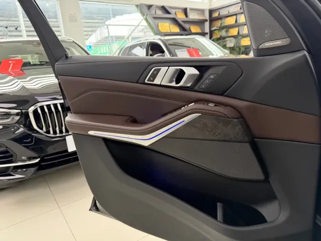 BMW X5 — Фото автомобиля 10