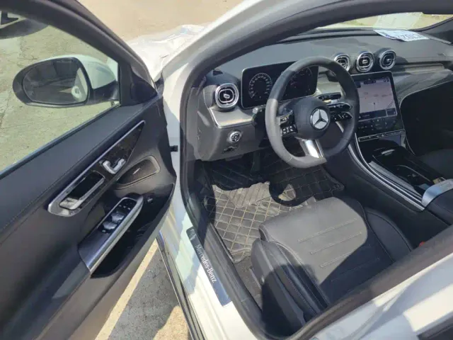 Mercedes-Benz C-Class — Фото автомобиля 13