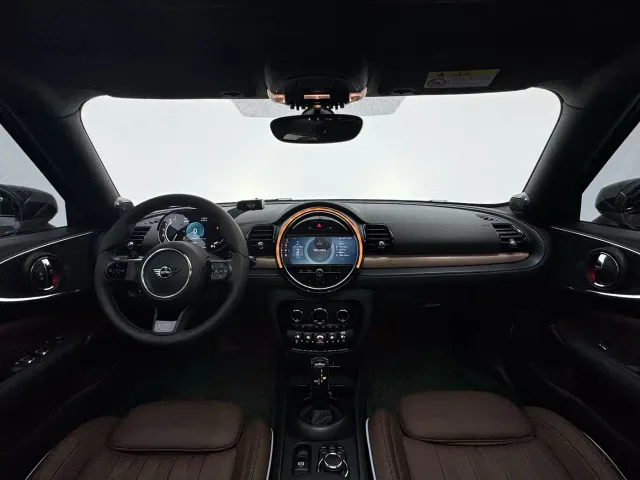 MINI Clubman — Фото автомобиля 12