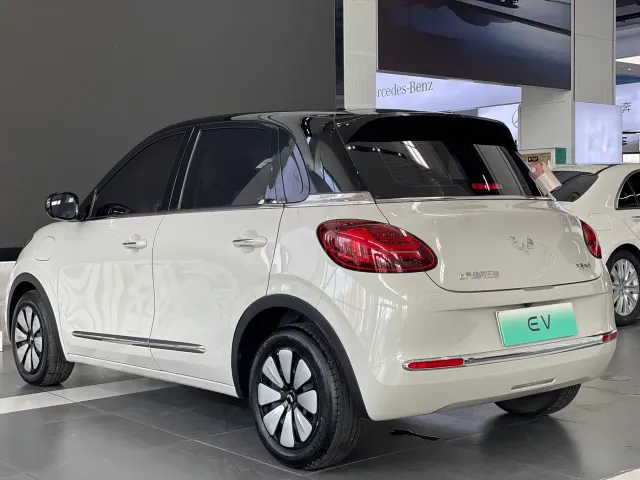 Wuling Bingo — Фото автомобиля 7