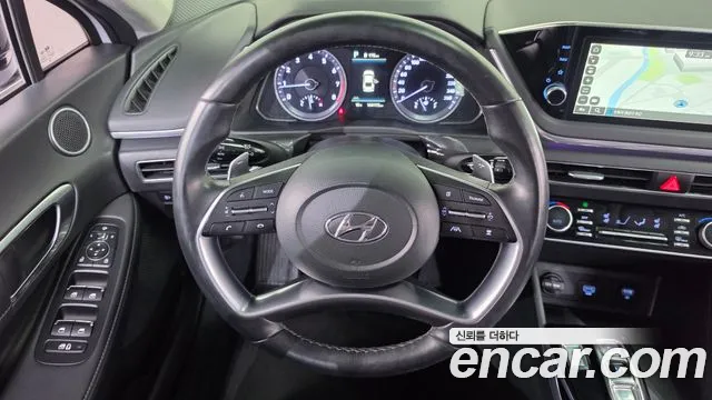 Hyundai Sonata — Фото автомобиля 19
