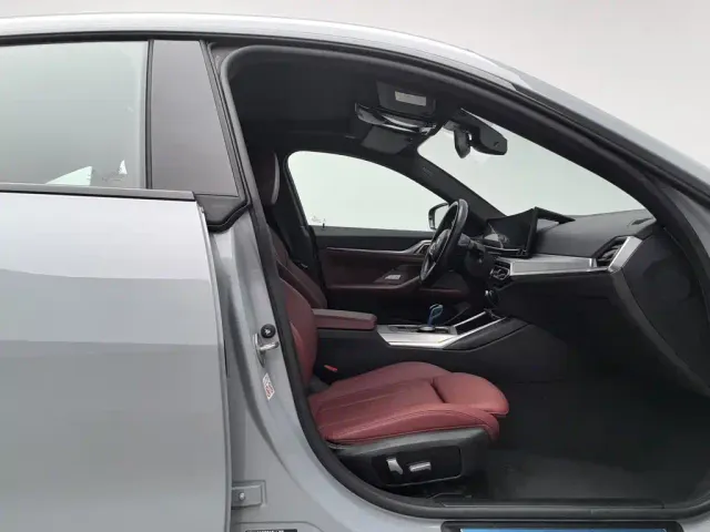 BMW i4 — Фото автомобиля 23