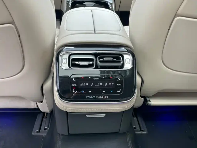 Mercedes-Benz Maybach S-Class — Фото автомобиля 16