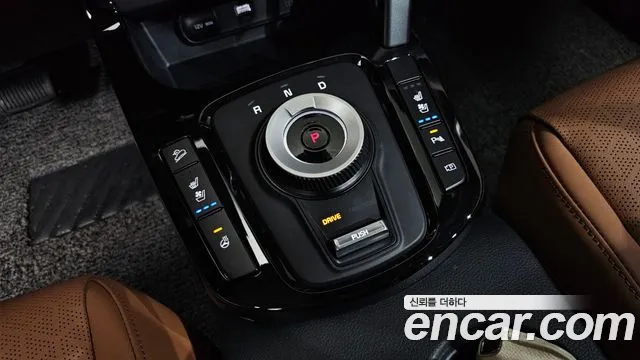 Kia Seltos Бензин 1.6 турбо 2WD — Фото автомобиля 8