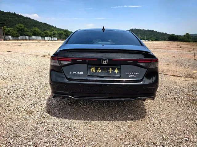 Honda Accord — Фото автомобиля 14