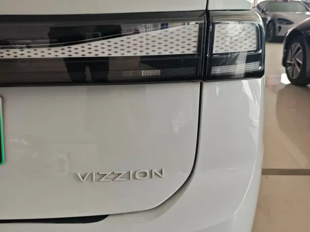 Volkswagen ID.7 Vizzion — Фото автомобиля 9