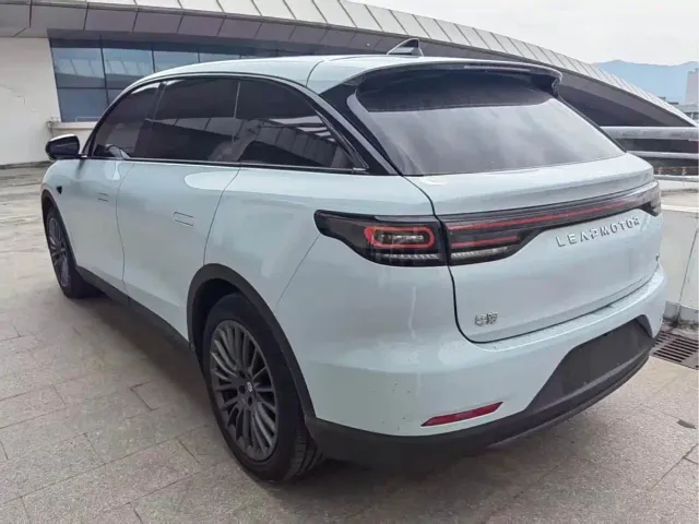 Leapmotor C11 — Фото автомобиля 9