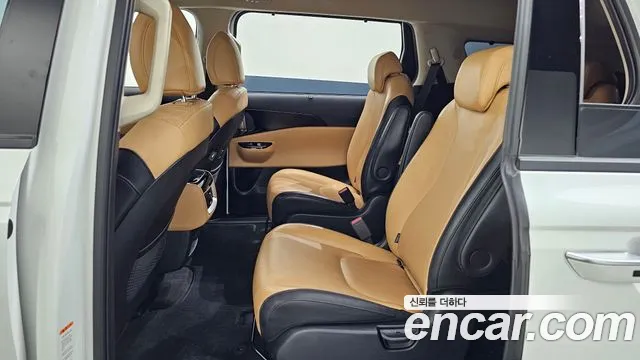 Kia Canival Carnival 4 поколение Дизель 9 мест Noblesse — Фото автомобиля 12