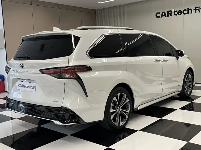 Toyota Granvia — Фото автомобиля 5