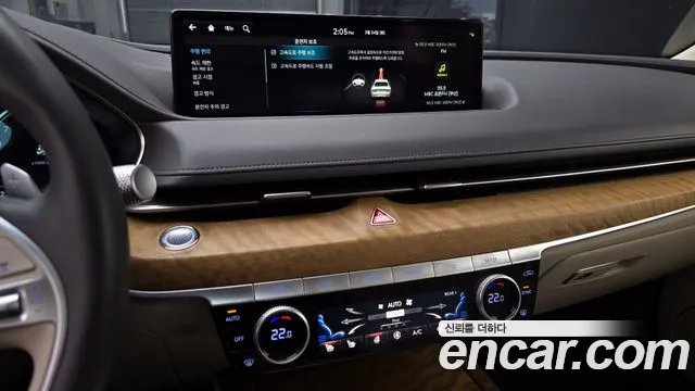 Genesis G80 Бензин 2.5 турбо AWD — Фото автомобиля 16