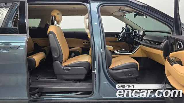 Kia Canival Carnival 4 поколение Бензин 9 мест Noblesse — Фото автомобиля 11