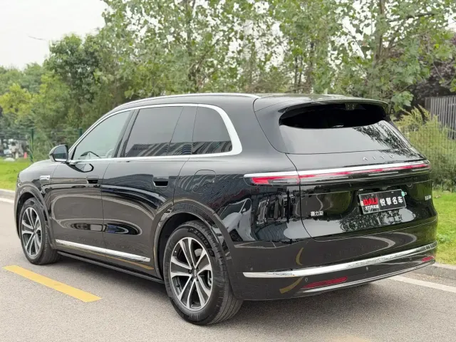 Aito M7 — Фото автомобиля 7