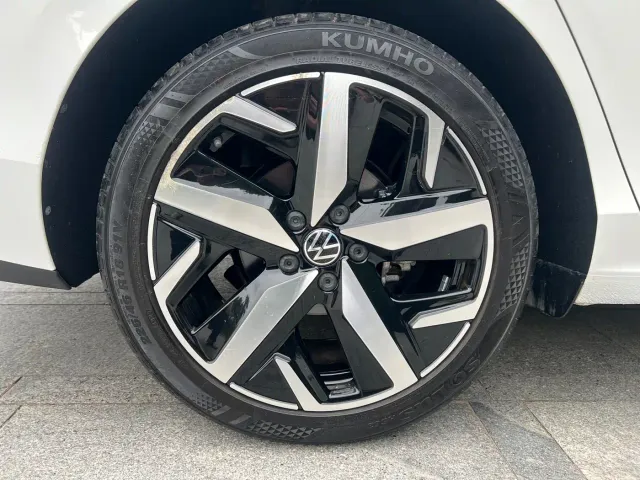 Volkswagen Lamando — Фото автомобиля 15