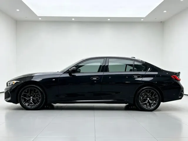 BMW 3 Series — Фото автомобиля 4
