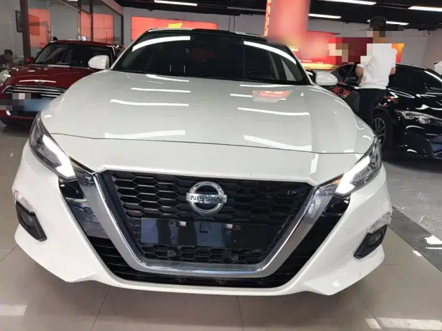 Nissan Teana — Фото автомобиля 2