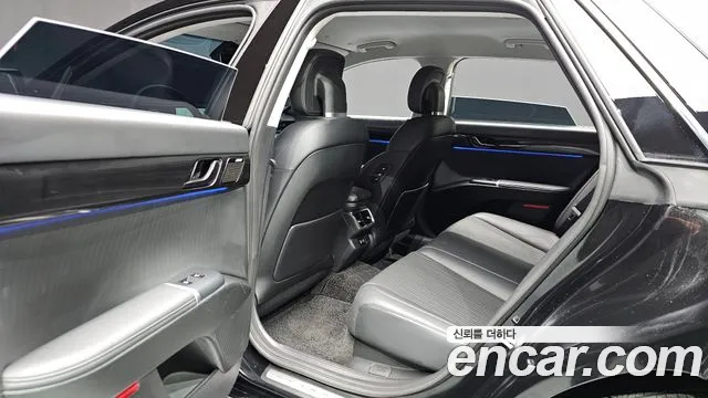 Hyundai Grandeur GN7 — Фото автомобиля 18