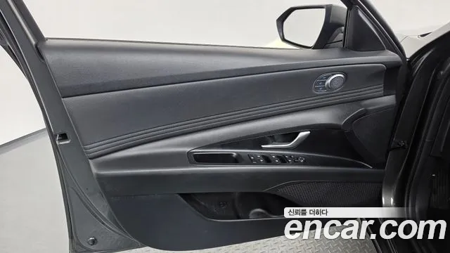 Hyundai Avante CN7 — Фото автомобиля 13