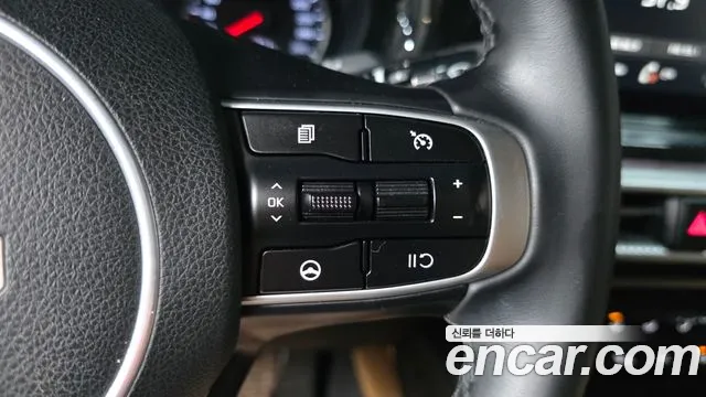 Kia K5 K5 3 поколение 2.0 LPI(Для проката) — Фото автомобиля 28