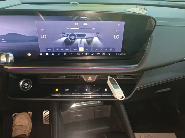 Buick Envision Plus — Фото автомобиля 12
