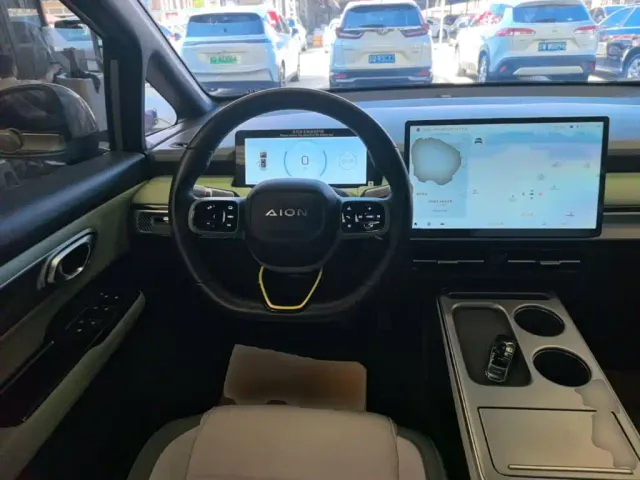 GAC Aion Y — Фото автомобиля 10