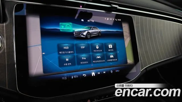 Mercedes-Benz E-Class W214 — Фото автомобиля 21