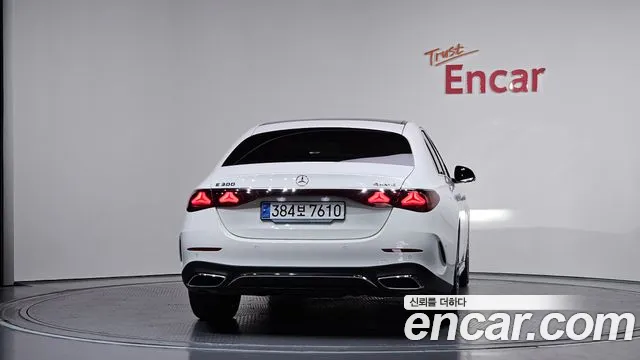Mercedes-Benz E-Class E-класс W214 — Фото автомобиля 3