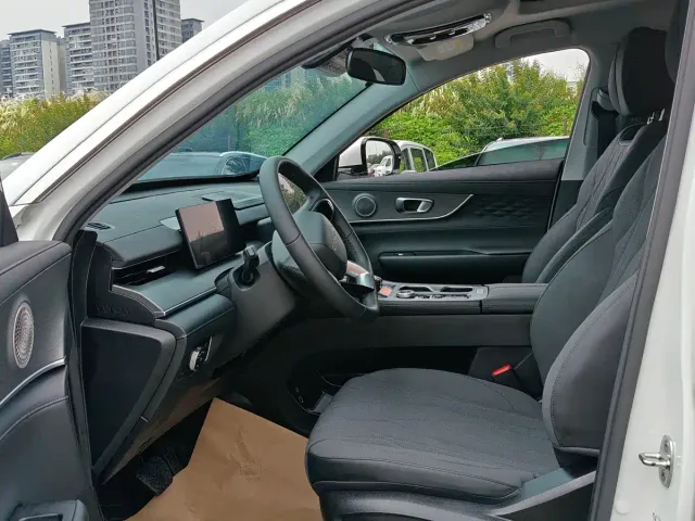 Chery Tiggo 8 PLUS — Фото автомобиля 6