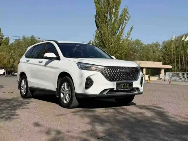 Haval M6 — Фото автомобиля 3