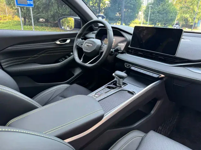 Geely Xingrui — Фото автомобиля 9