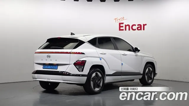 Hyundai Kona SX2 — Фото автомобиля 2