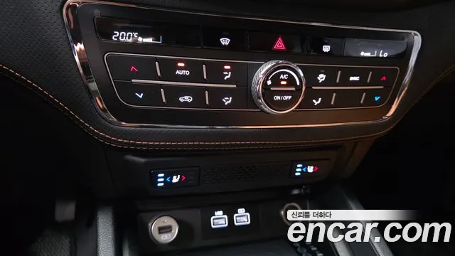 KG_Mobility_Ssangyong Rexton Новый Rexton Sport Khan Дизель 2.2 2WD — Фото автомобиля 17