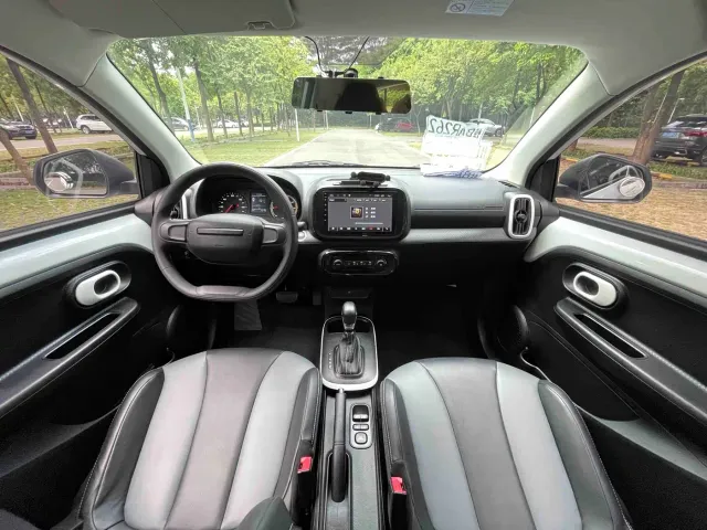 Roewe Clever — Фото автомобиля 10