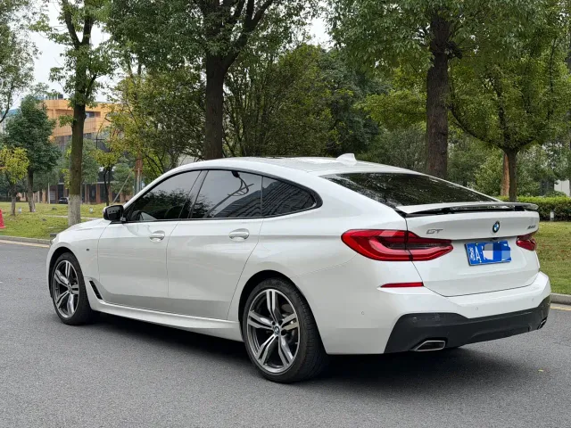 BMW 6 Series Gran Turismo — Фото автомобиля 7