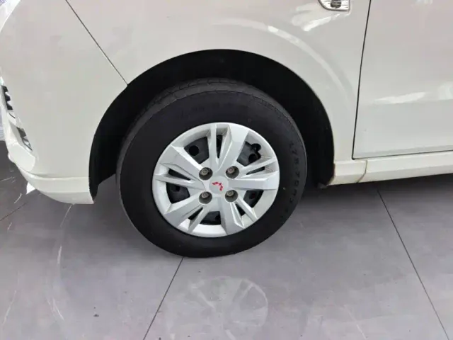 Wuling Hongguang — Фото автомобиля 22