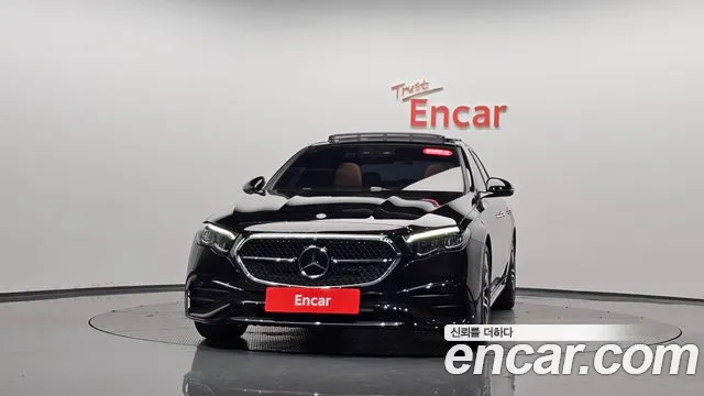 Mercedes-Benz E-Class W214 — Фото автомобиля 3