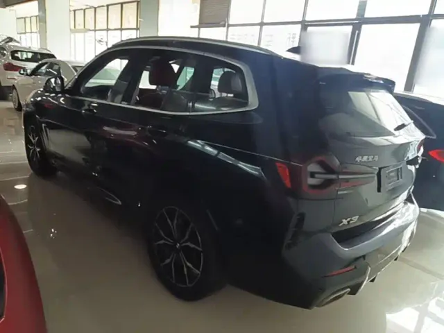 BMW X3 — Фото автомобиля 4