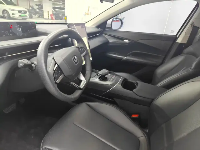 Changan Eado — Фото автомобиля 12