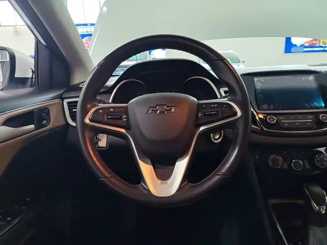 Chevrolet Monza — Фото автомобиля 10