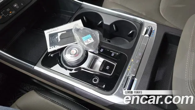 Kia Canival Новый Carnival 4 поколение Бензин 9 мест Signature — Фото автомобиля 9