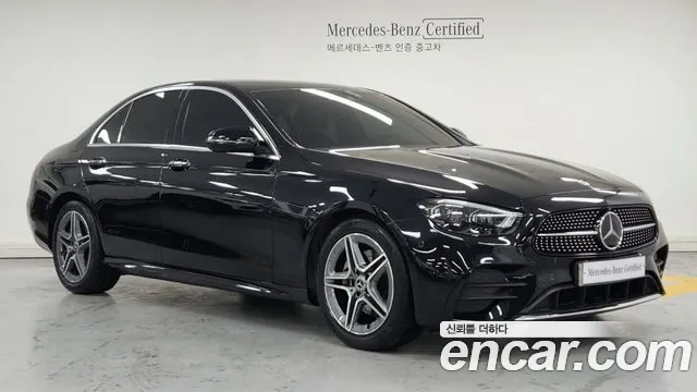 Mercedes-Benz E-Class — Фото автомобиля 14