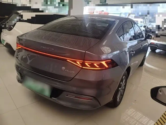 BYD Qin PLUS — Фото автомобиля 6