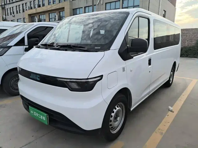 Фотография автомобиля — JMC E-Fushun