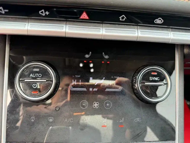 Chery Tiggo 8 — Фото автомобиля 11