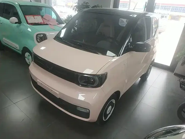 Фотография автомобиля — Wuling Hongguang Mini EV