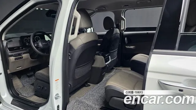 Kia Carnival 4th Gen — Фото автомобиля 16