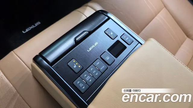 Lexus ES 7th Gen — Фото автомобиля 28