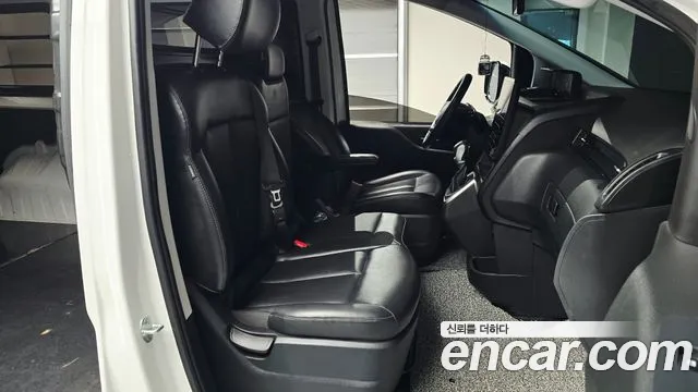 Hyundai Staria — Фото автомобиля 16