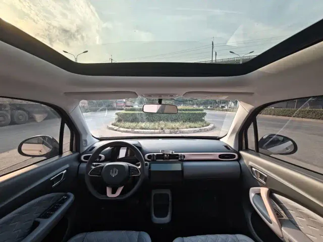 Leapmotor T03 — Фото автомобиля 13