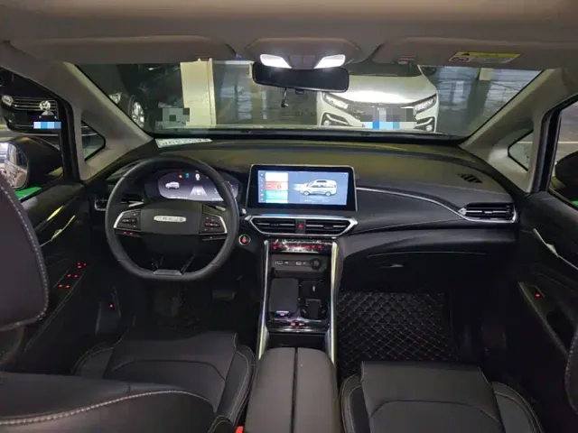 Maxus G50 — Фото автомобиля 9