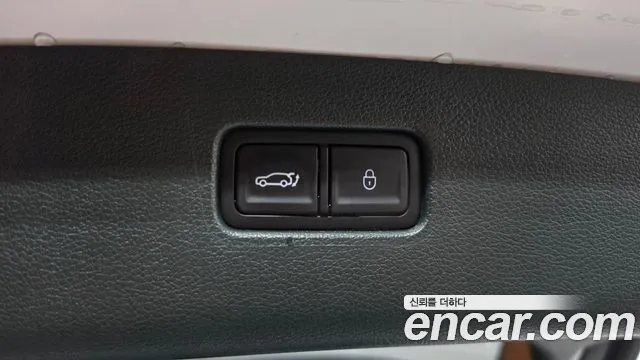 Genesis GV80 — Фото автомобиля 23